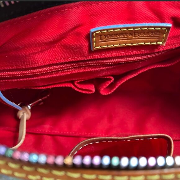 Dooney and Bourke Bumble Bee Barrel Bag Vintage Shoulder Bag Highly Sought EUC - Picture 9 of 11